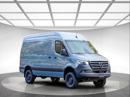 2026 Mercedes-Benz Sprinter 2500 Standard Roof