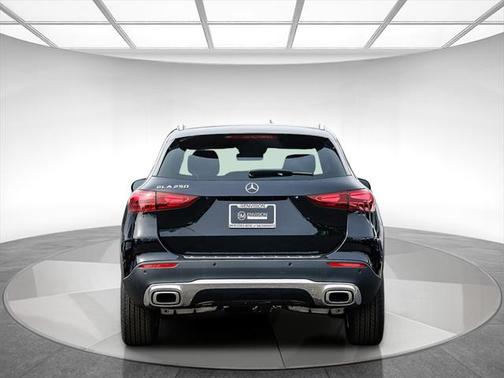 2025 Mercedes-Benz GLA 250 Base