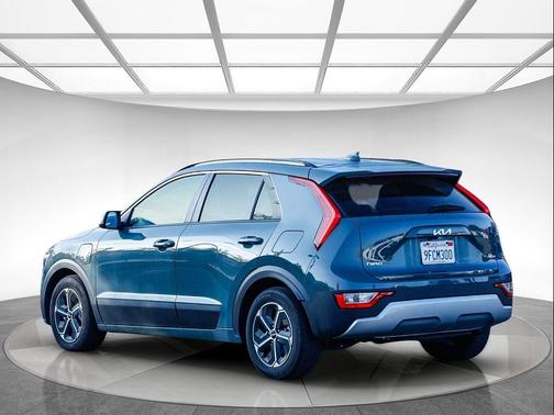2023 Kia Niro Plug-In Hybrid EX