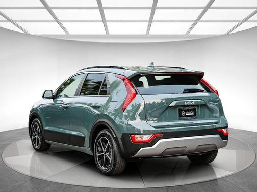 2023 Kia Niro Plug-In Hybrid EX