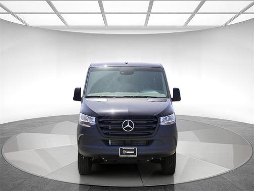 2024 Mercedes-Benz Sprinter 2500 Standard Roof
