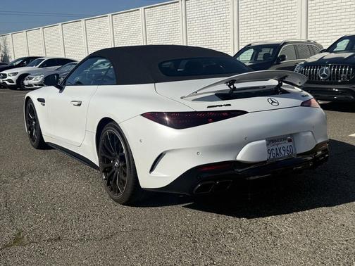 2022 Mercedes-Benz AMG SL 63 Base