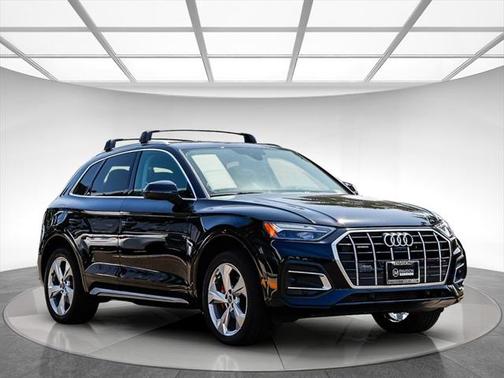 2021 Audi Q5 45 Premium Plus