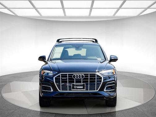 2021 Audi Q5 45 Premium Plus