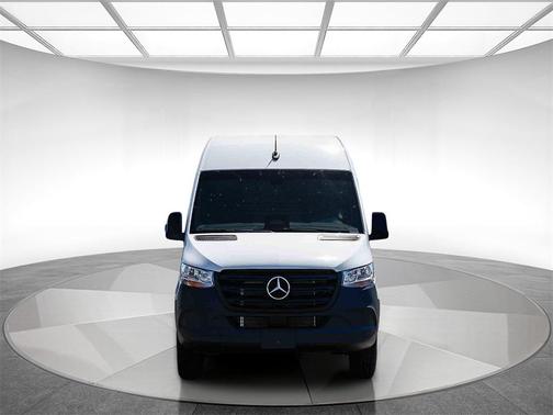 2025 Mercedes-Benz Sprinter 2500 Standard Roof