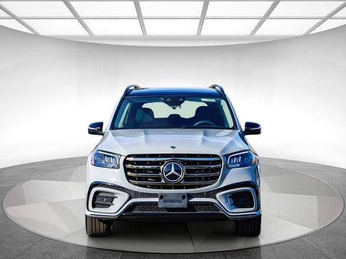 2026 Mercedes-Benz GLS 450 4MATIC