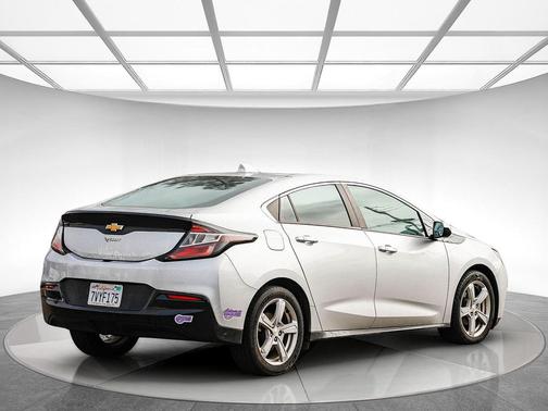 2017 Chevrolet Volt LT