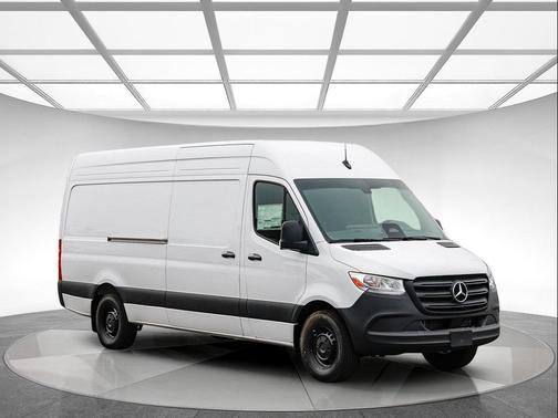 2026 Mercedes-Benz Sprinter 2500 High Roof