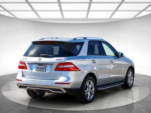 2012 Mercedes-Benz M-Class 4MATIC