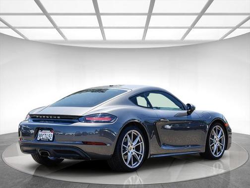 2019 Porsche 718 Cayman Base