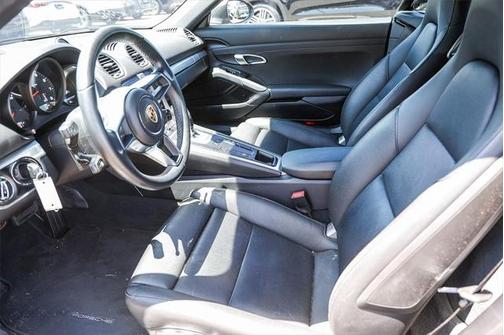 2019 Porsche 718 Cayman Base