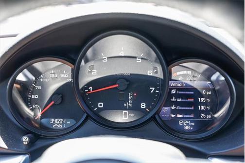 2019 Porsche 718 Cayman Base