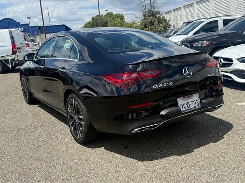 Night Black 2026 Mercedes-Benz CLA 250 4MATIC