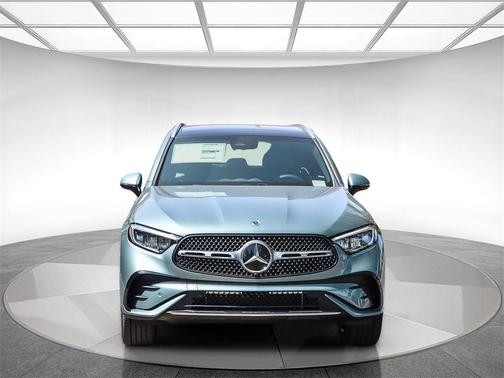2025 Mercedes-Benz GLC 350e Base