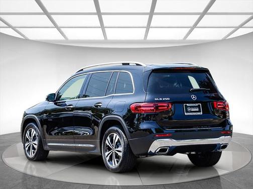 2025 Mercedes-Benz GLB 250 Base