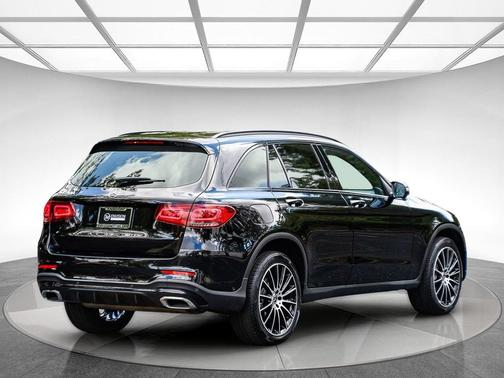 2022 Mercedes-Benz GLC 300 Base