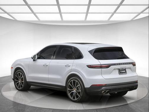 2020 Porsche Cayenne S