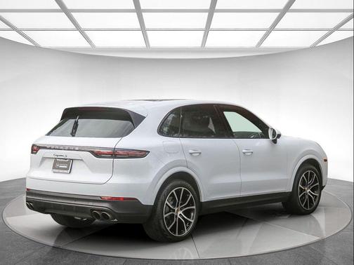 2020 Porsche Cayenne S