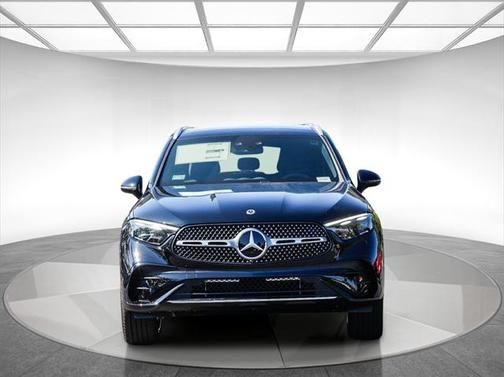 2025 Mercedes-Benz GLC 350e Base
