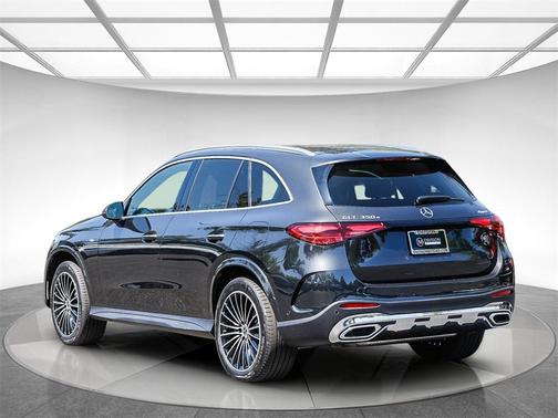 2025 Mercedes-Benz GLC 350e Base
