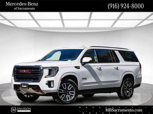 2023 GMC Yukon XL 4WD AT4