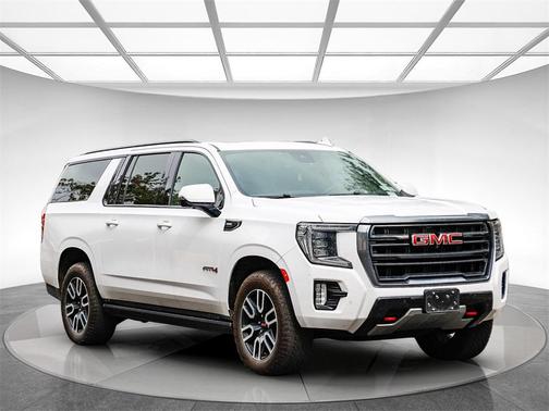 2023 GMC Yukon XL 4WD AT4