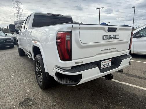 2024 GMC Sierra 2500 Denali Ultimate