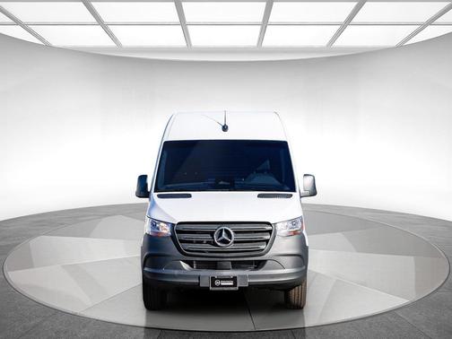2026 Mercedes-Benz Sprinter 2500 Standard Roof
