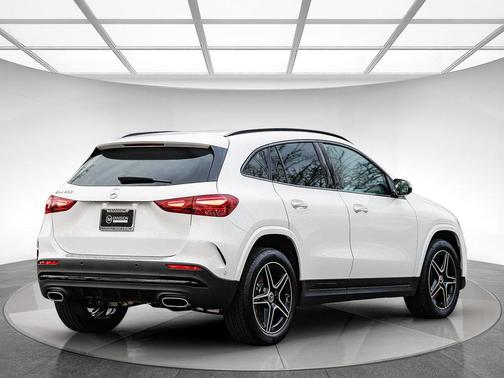 2025 Mercedes-Benz GLA 250 4MATIC