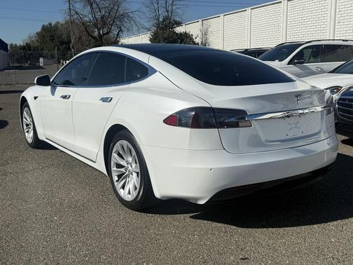 2020 Tesla Model S Long Range Plus
