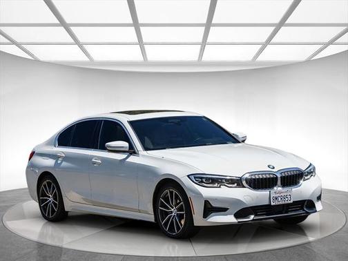2019 BMW 330 330i