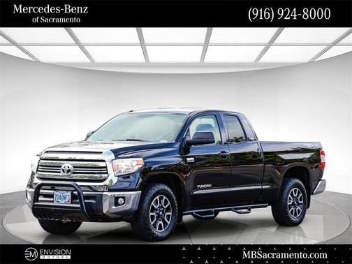 2017 Toyota Tundra SR5