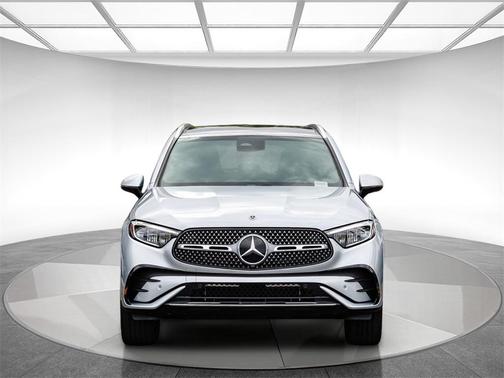 2025 Mercedes-Benz GLC 350e Base