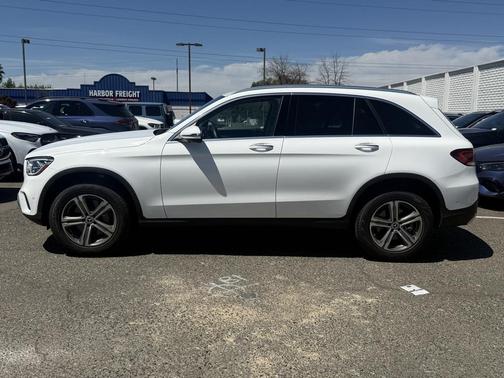 2022 Mercedes-Benz GLC 300 4MATIC