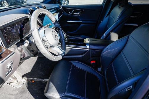 2025 Mercedes-Benz GLC 300 Base