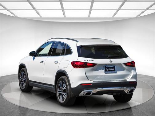 2025 Mercedes-Benz GLA 250 Base