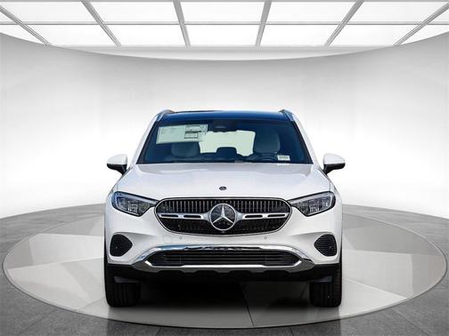 2026 Mercedes-Benz GLC 300 Base