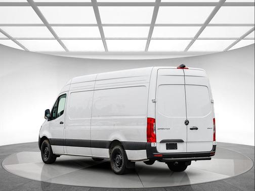 2026 Mercedes-Benz Sprinter 2500 High Roof
