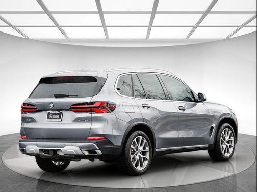 2025 BMW X5 sDrive40i