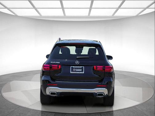 Cosmos Black Metallic 2026 Mercedes-Benz GLB 250 Base