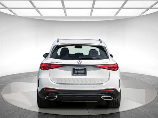 2025 Mercedes-Benz GLC 350e Base