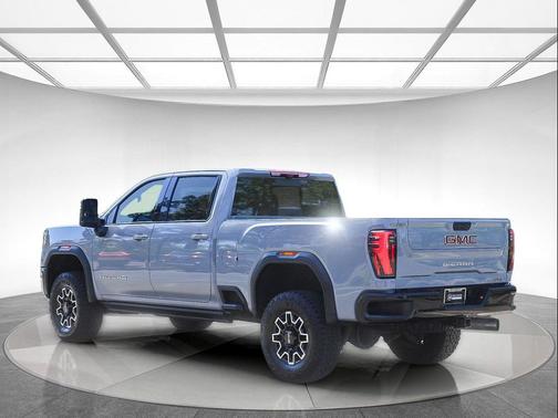 2024 GMC Sierra 2500 AT4X