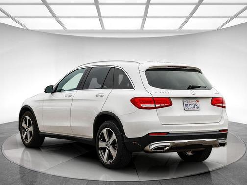 2018 Mercedes-Benz GLC 300 4MATIC