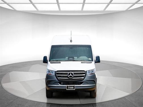 2025 Mercedes-Benz Sprinter 2500 Standard Roof