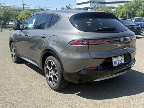 2024 Alfa Romeo Tonale Ti EAWD
