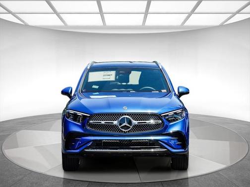 2025 Mercedes-Benz GLC 350e Base
