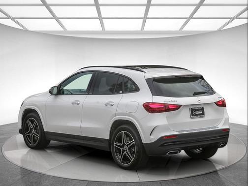 2025 Mercedes-Benz GLA 250 4MATIC