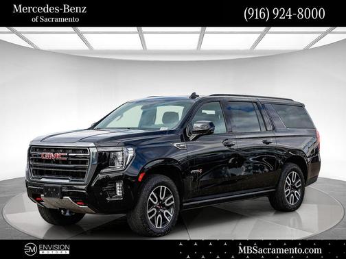 2023 GMC Yukon XL 4WD AT4