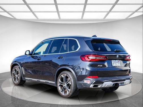 2023 BMW X5 PHEV xDrive45e