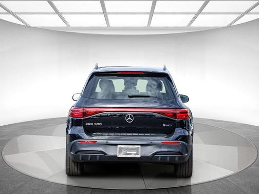 2024 Mercedes-Benz EQB 300 4MATIC